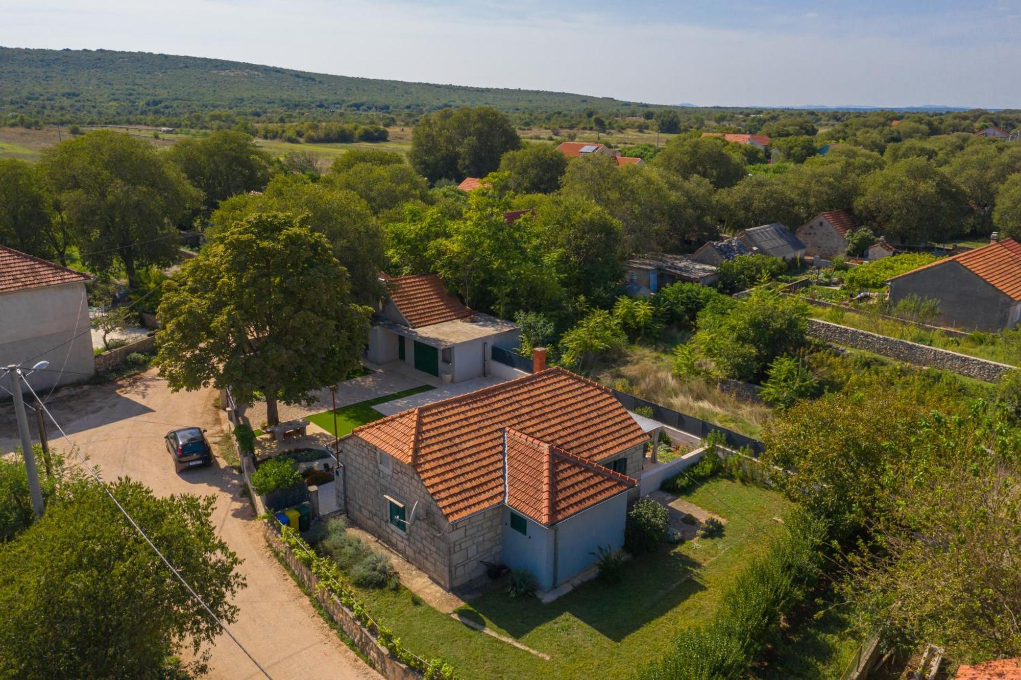 Experience Village Life - Jokini Dvori With Private Pool Pakovo Selo Eksteriør bilde